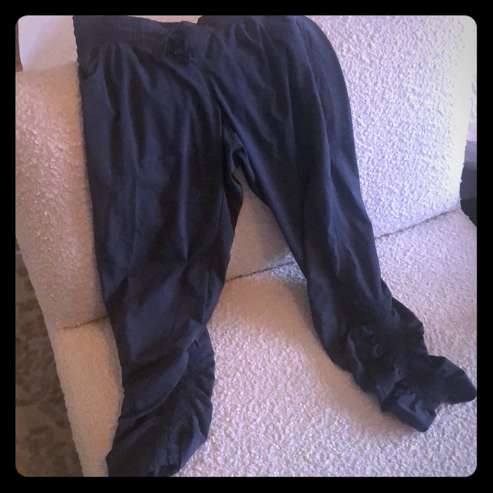 Athleta cropped pant